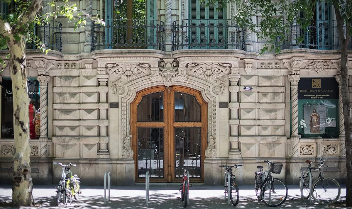 Casa Verdú sculpted entrance and stone facade