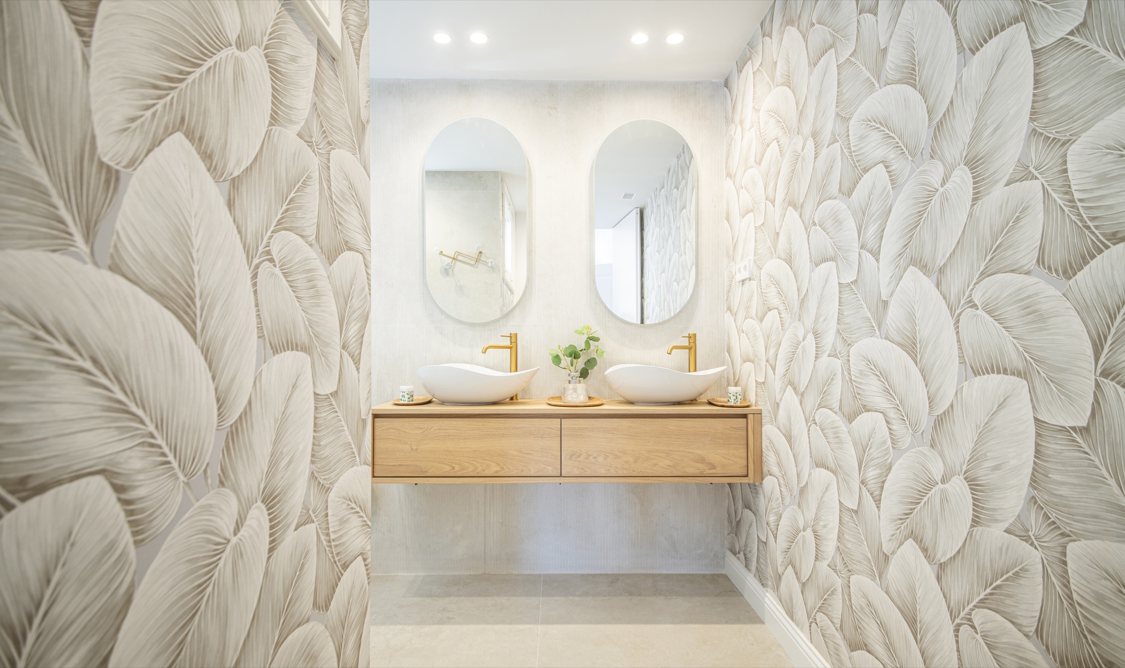 Suite Alba principal en suite, view 01