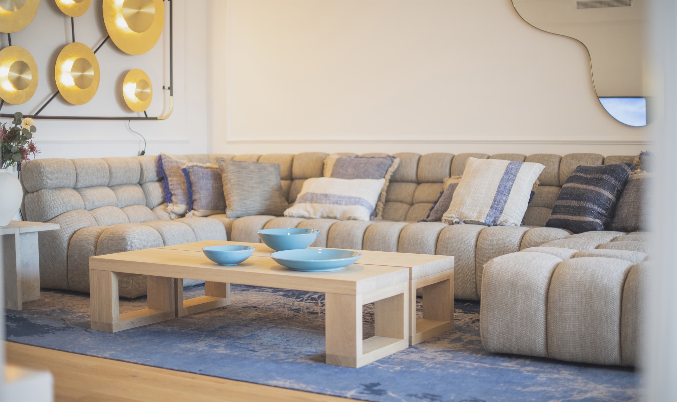 Suite Alba living room, view 11