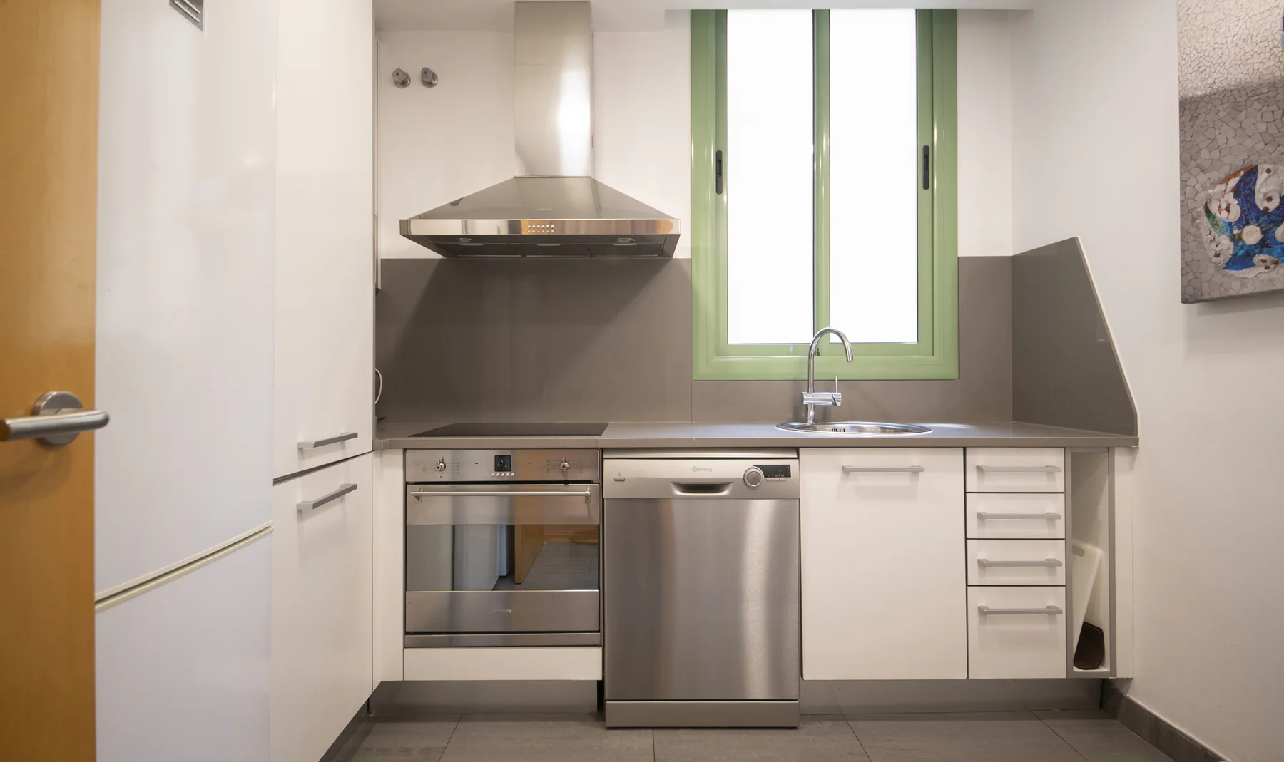 Suite Celia fully equipped kitchen detail 53