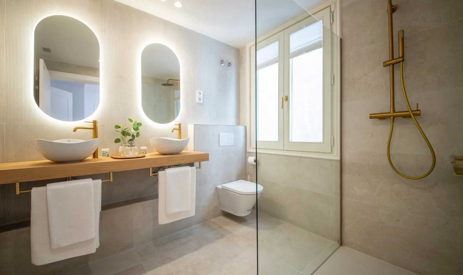 Suite Laia principal en suite, view 01