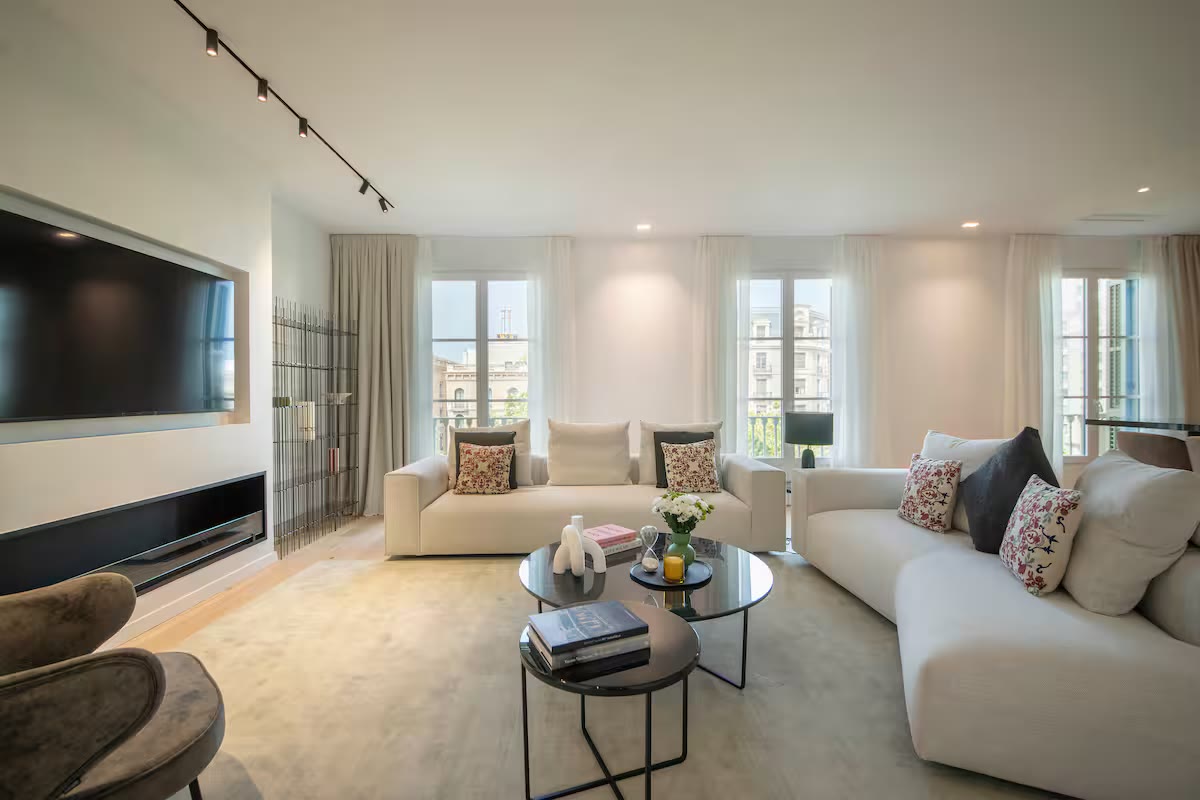 Wide view of the Suite Prestige living room