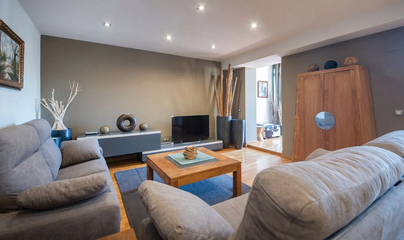Suite Sol&eacute;a living room with the sofa bed used by guests five and six